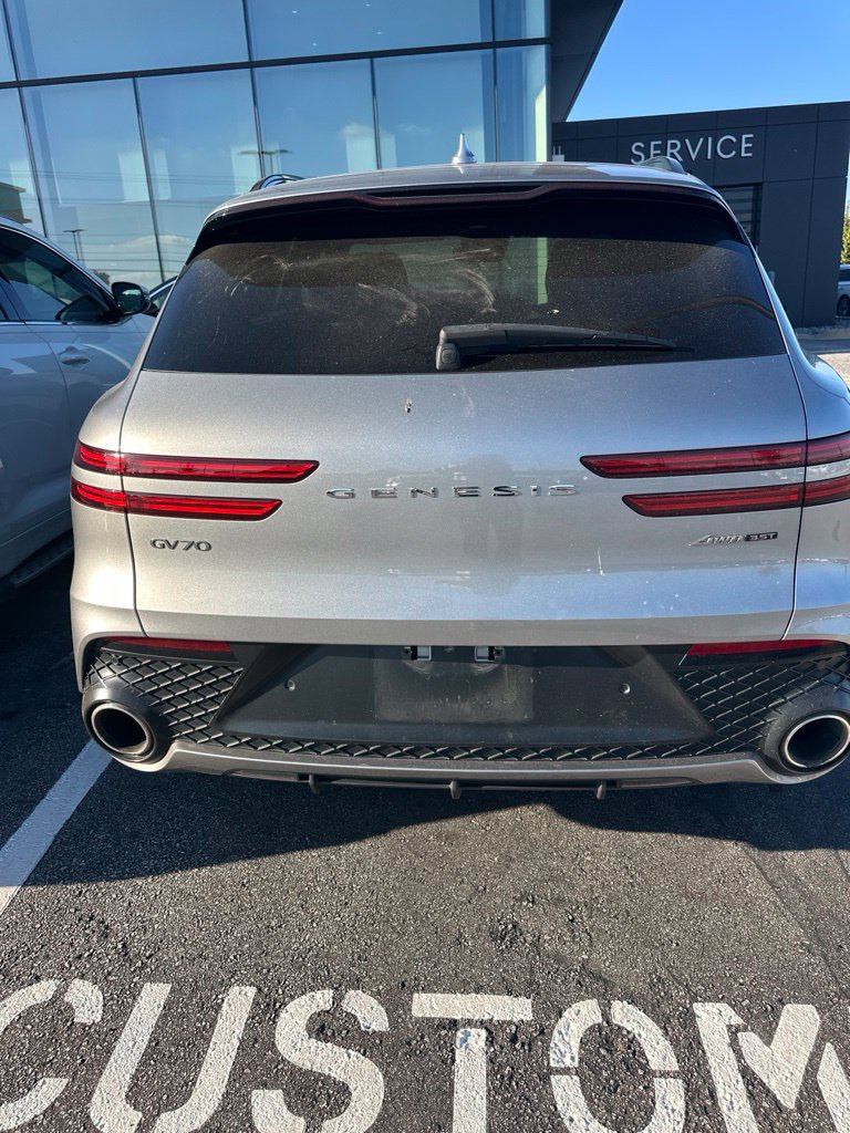 Used 2024 Genesis GV70 3.5T Sport w/ Sport Prestige Package AWD/4WD image 5