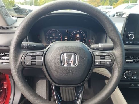 New 2025 Honda Accord SE image 15