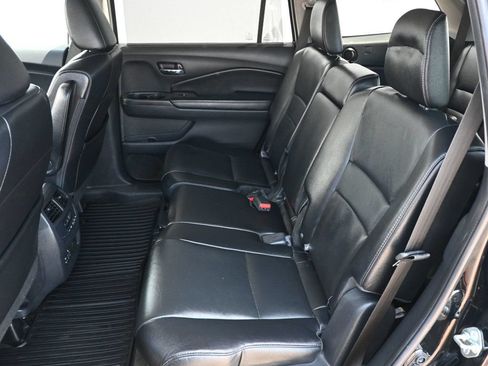 Used 2016 Honda Pilot EX-L image 18