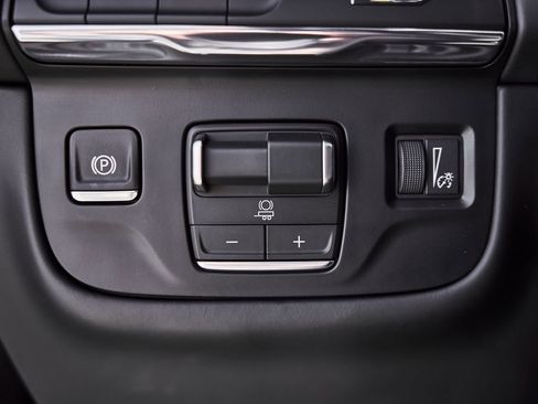 Used 2026 Cadillac Escalade V AWD/4WD image 63