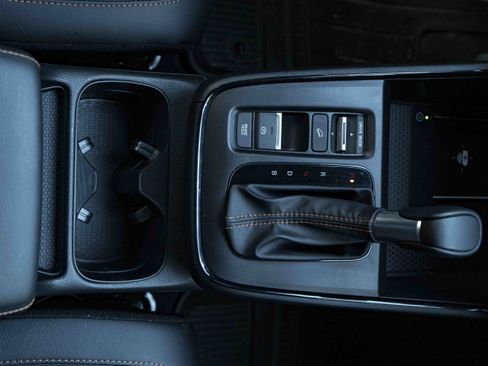 Used 2026 Honda CR-V Sport Touring image 27