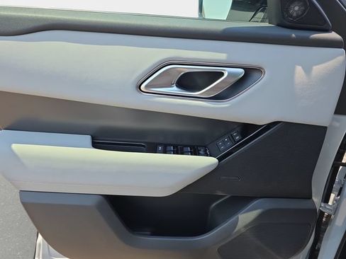 New 2026 Land Rover Range Rover Velar S AWD/4WD image 19