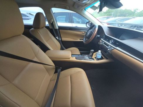 Used 2018 Lexus ES 350 w/ Navigation System Package FWD image 9