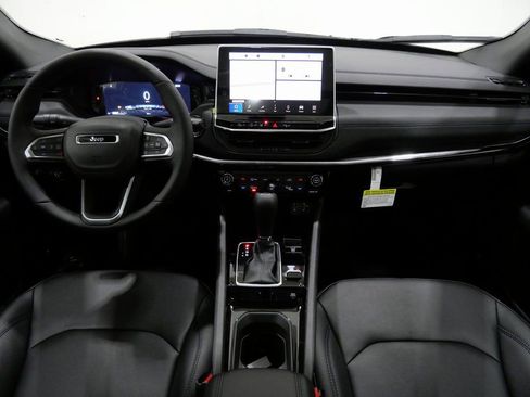 New 2026 Jeep Compass Limited w/ Sun, Sound & Navigation Group image 11