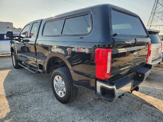 Used 2023 Ford F250 XLT AWD/4WD image 4