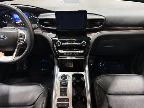 Used 2023 Ford Explorer Limited image 35