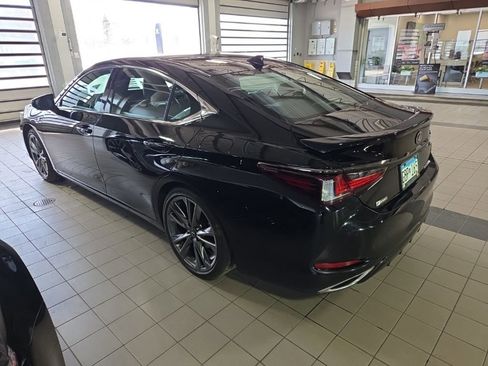 Used 2020 Lexus ES 350 F Sport w/ Accessory Package 2 image 4