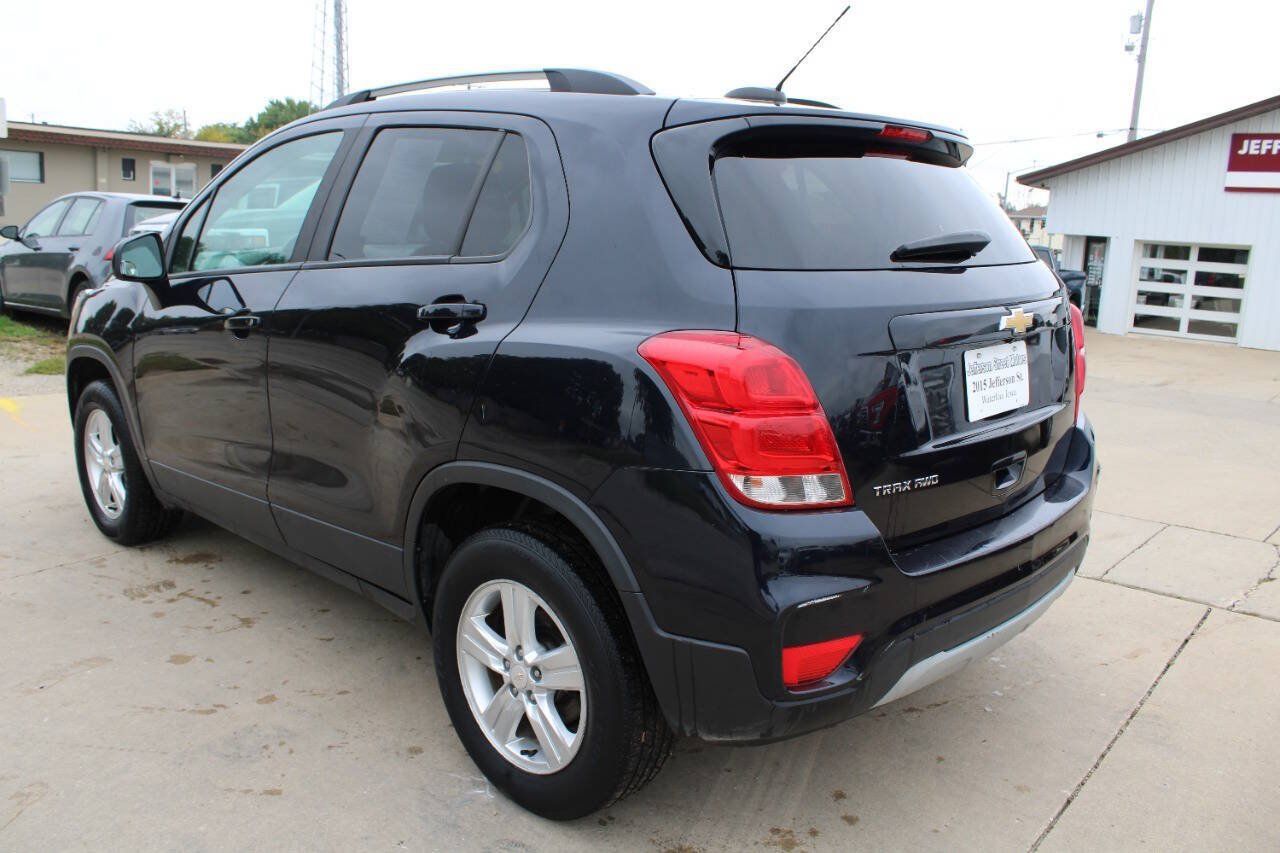 Used 2021 Chevrolet Trax LT AWD/4WD image 8