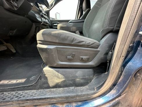 Used 2020 RAM 2500 Big Horn w/ Level 1 Equipment Group AWD/4WD image 9