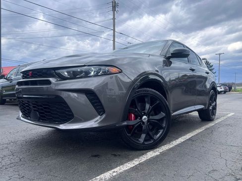 Used 2024 Dodge Hornet R/T image 17