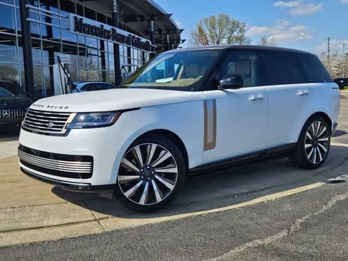 Used 2026 Land Rover Range Rover SV image 1