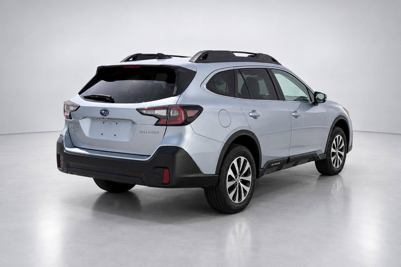 Used 2022 Subaru Outback Premium AWD/4WD image 5