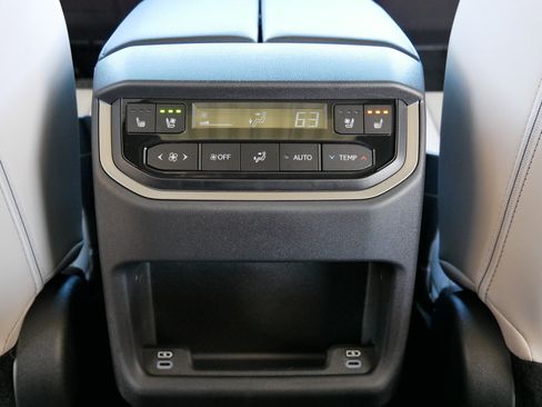 New 2026 Lexus TX 350 FWD image 18