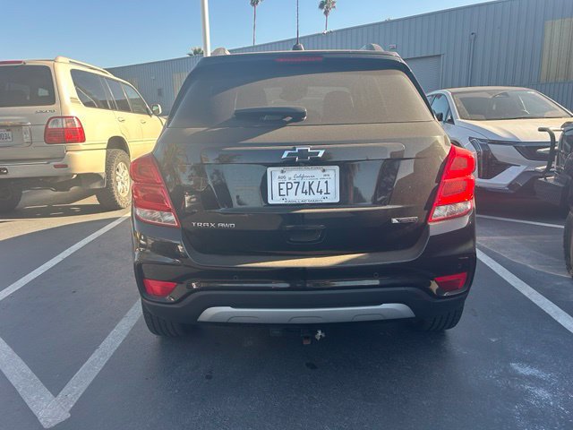 Used 2018 Chevrolet Trax Premier w/ Midnight Edition AWD/4WD image 5