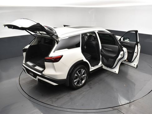 Used 2023 INFINITI QX60 Luxe w/ Cargo Package image 27