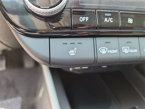 New 2025 Hyundai Elantra Limited image 20