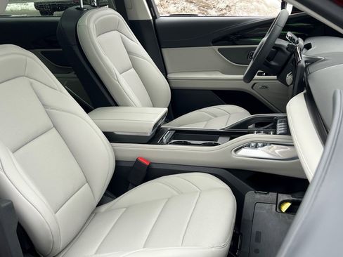 New 2026 Lincoln Nautilus Premier w/ Equipment Group 102A image 8