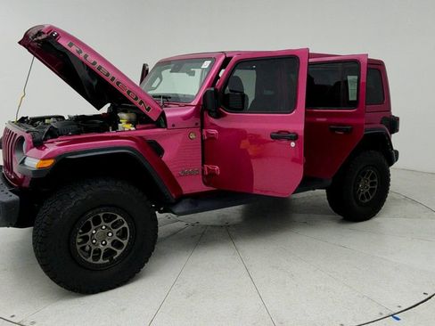 Used 2022 Jeep Wrangler Unlimited Rubicon w/ Xtreme Recon 35" Tire Package AWD/4WD image 11