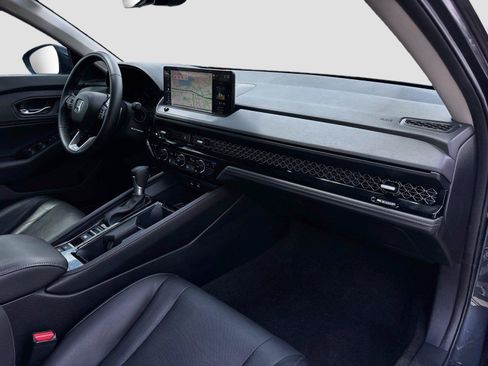 Certified 2023 Honda Accord Touring image 35