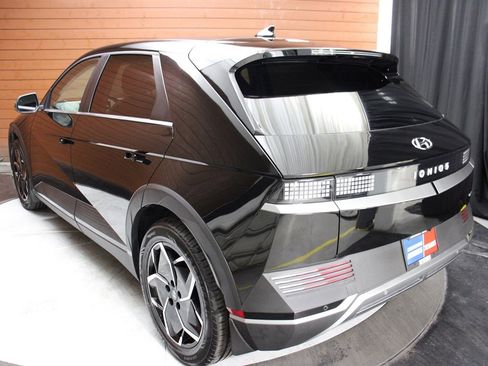 Used 2023 Hyundai Ioniq 5 SEL w/ Cargo Package image 11