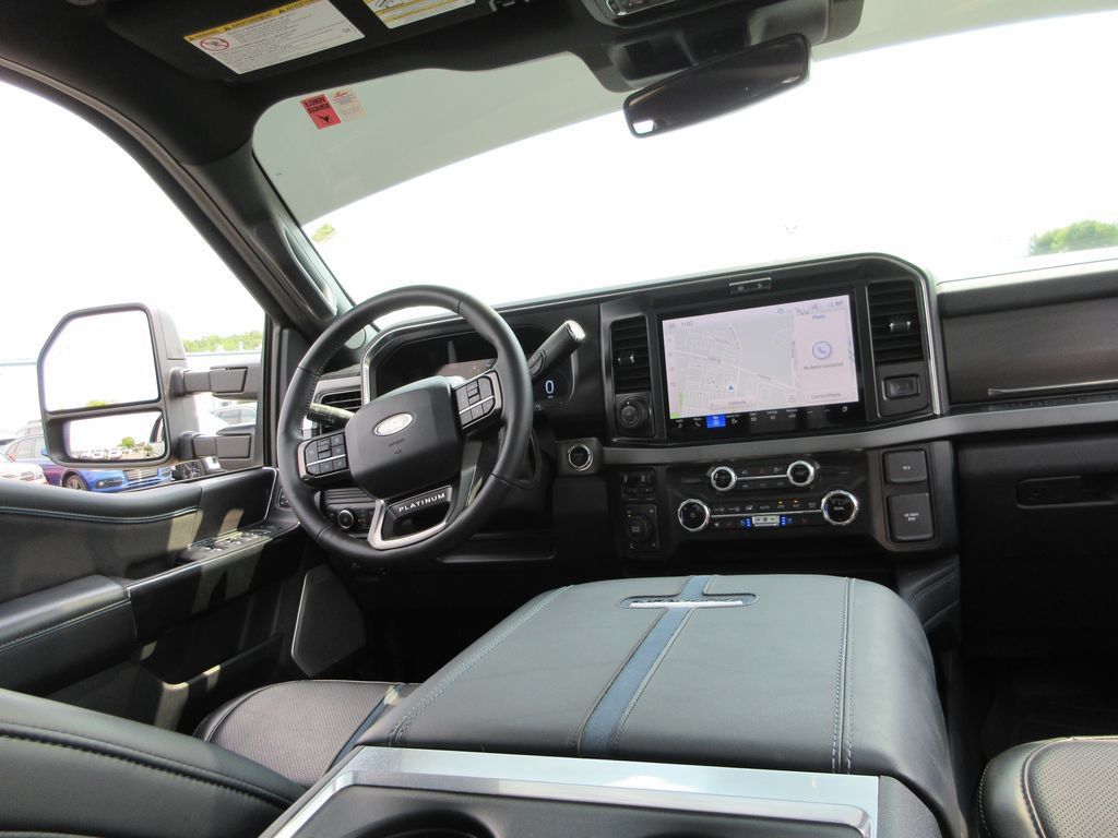 Used 2026 Ford F250 Platinum AWD/4WD image 31