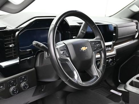 Used 2023 Chevrolet Silverado 1500 LT w/ Protection Package image 15