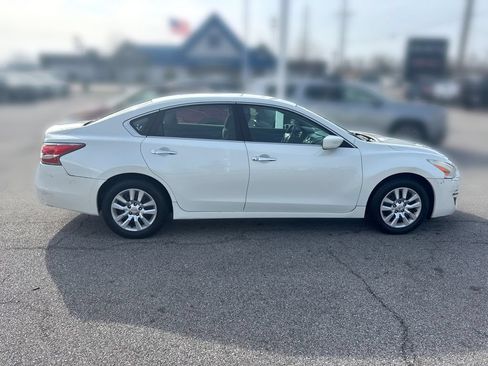 Used 2014 Nissan Altima 2.5 S FWD image 7