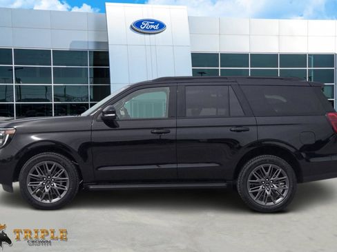 New 2026 Ford Expedition Platinum w/ Stealth Appearance Package AWD/4WD image 3