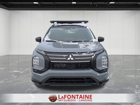 New 2026 Mitsubishi Outlander Trail Edition image 8