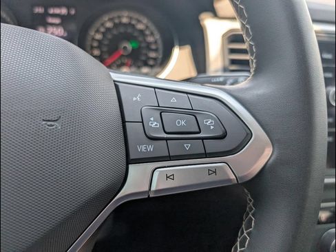 Used 2021 Volkswagen Atlas SE FWD image 14