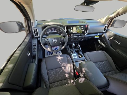 New 2026 Nissan Frontier SV w/ All-Weather Content Package AWD/4WD image 15