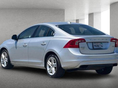 Used 2015 Volvo S60 T5 Platinum FWD image 6