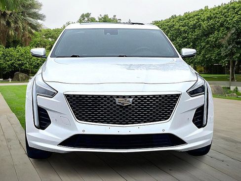Used 2020 Cadillac CT6 Premium Luxury image 3