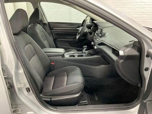 Used 2021 Nissan Altima 2.5 S image 19