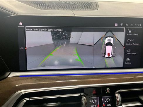 Used 2019 BMW X7 xDrive50i w/ Dynamic Handling Package image 29