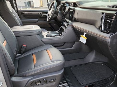 New 2026 GMC Sierra 2500 AT4 image 15