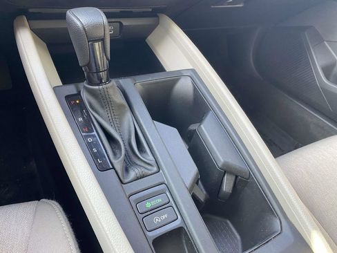 Certified 2025 Honda Accord SE image 28