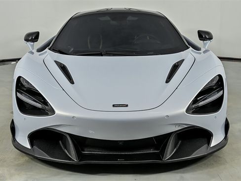 Used 2018 McLaren 720S RWD image 7