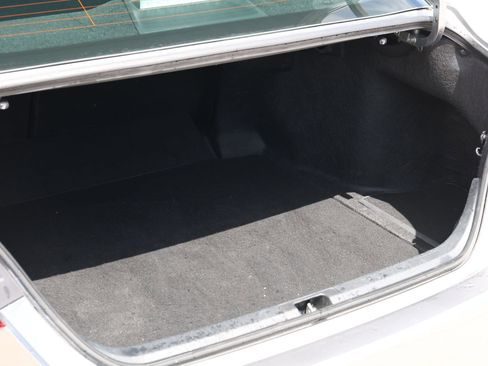 Used 2025 Toyota Camry SE FWD image 32