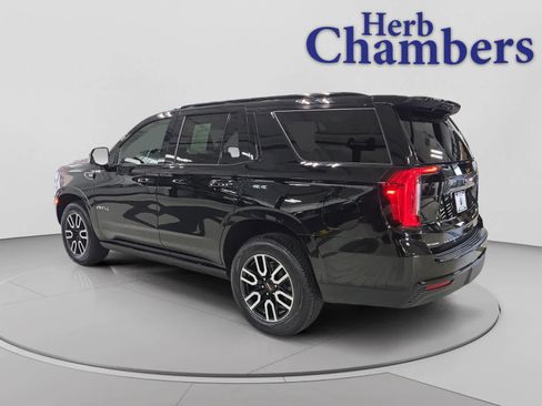 Used 2023 GMC Yukon AT4 w/ AT4 Premium Package AWD/4WD image 3