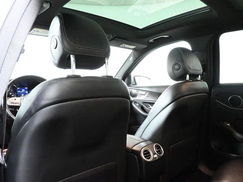 Used 2022 Mercedes-Benz GLC 300 4MATIC image 29