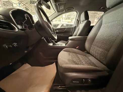 Used 2024 Chevrolet Equinox LT FWD image 7