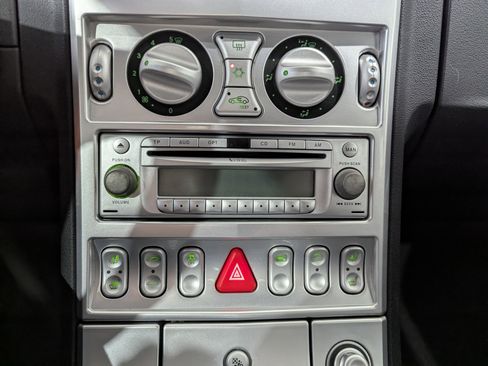 Used 2005 Chrysler Crossfire Limited image 15