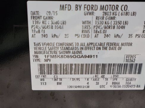 Used 2016 Ford Explorer XLT w/ Equipment Group 202A AWD/4WD image 40