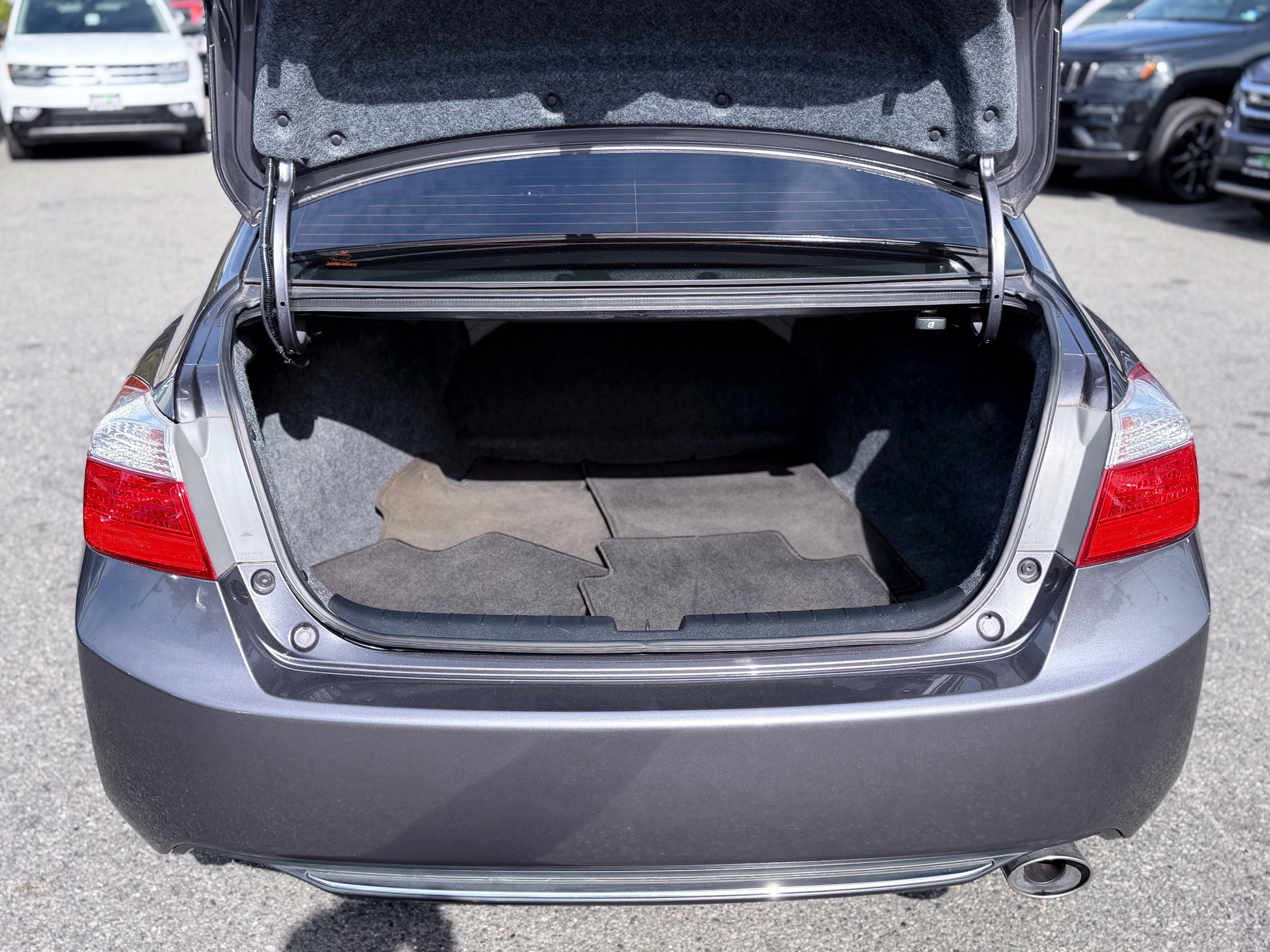 Used 2015 Honda Accord EX image 10