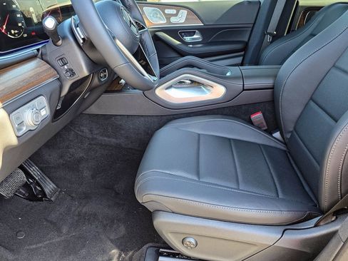 New 2025 Mercedes-Benz GLE 450 4MATIC image 13