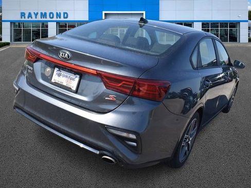 Used 2019 Kia Forte S image 3