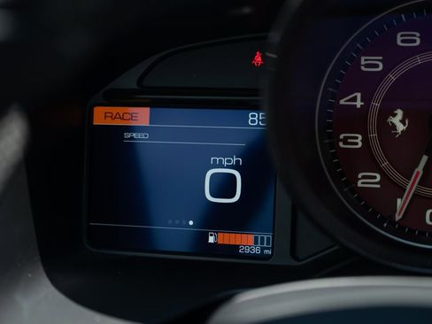 Used 2023 Ferrari Portofino M RWD image 37