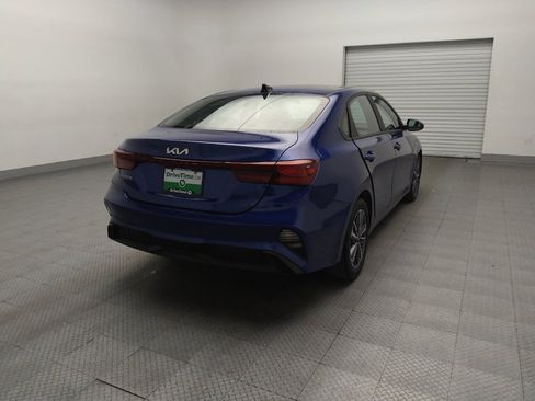 Used 2023 Kia Forte LXS FWD image 7