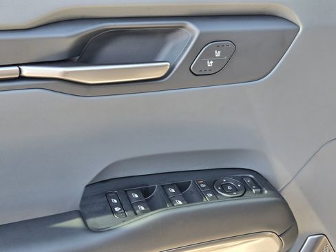 New 2026 Kia EV9 Light image 21